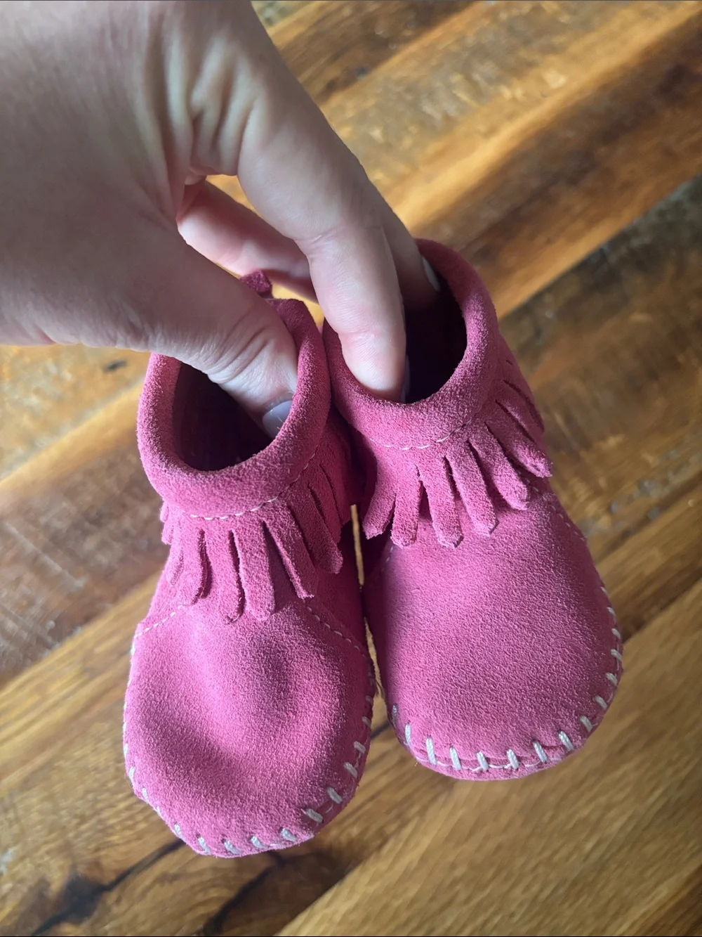 Minnetonka pink Fringe Back Flap Booties size 1